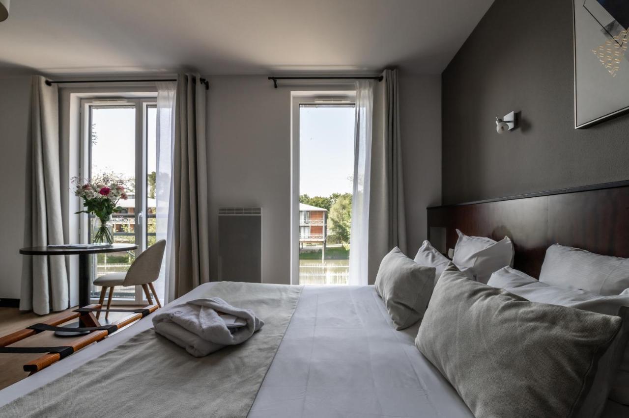 Domaine De Cice-Blossac, Resort Spa & Golf Bruz Zewnętrze zdjęcie