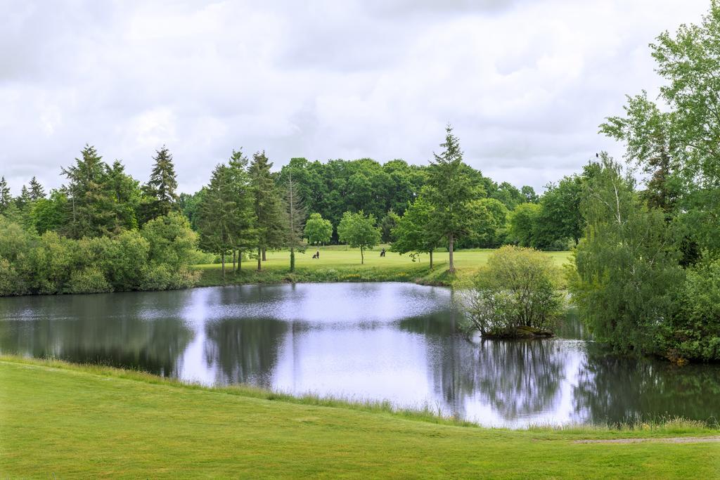 Domaine De Cice-Blossac, Resort Spa & Golf Bruz Zewnętrze zdjęcie